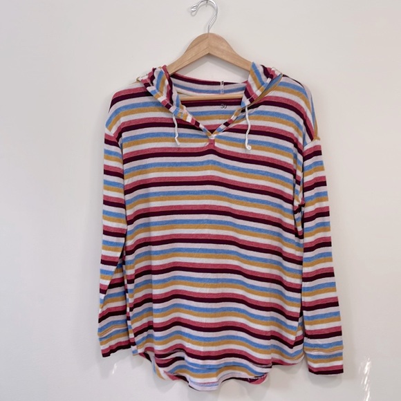 SO Women’s Tops sweater with hoodie size large - Picture 9 of 9